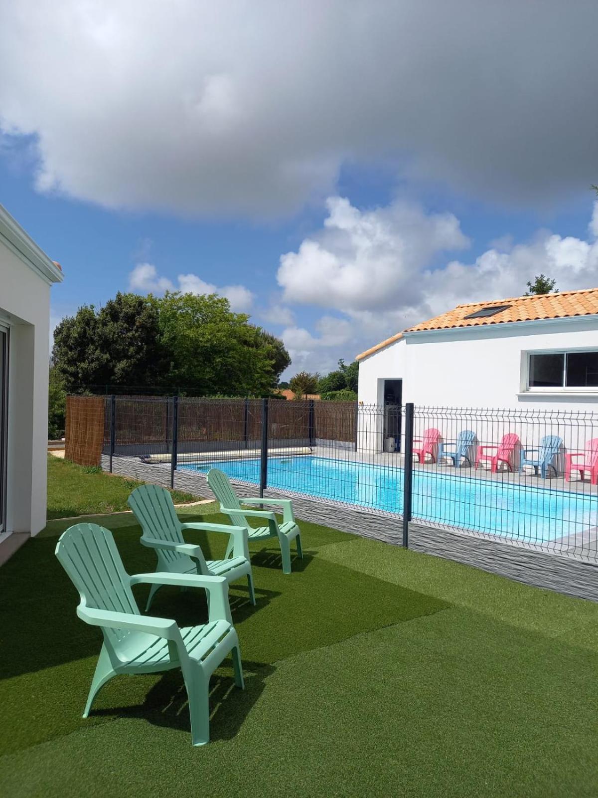 Au Logis des Mûriers Vairé Extérieur photo